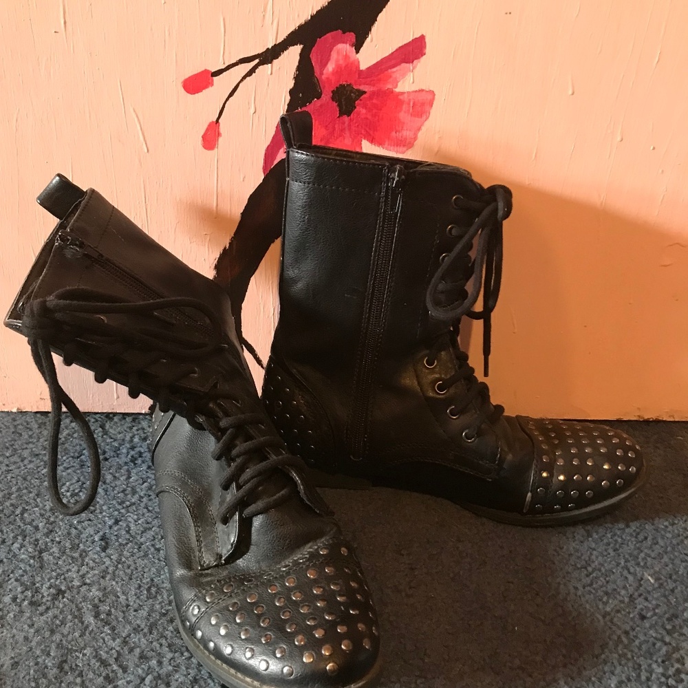 Black lace up studded boots